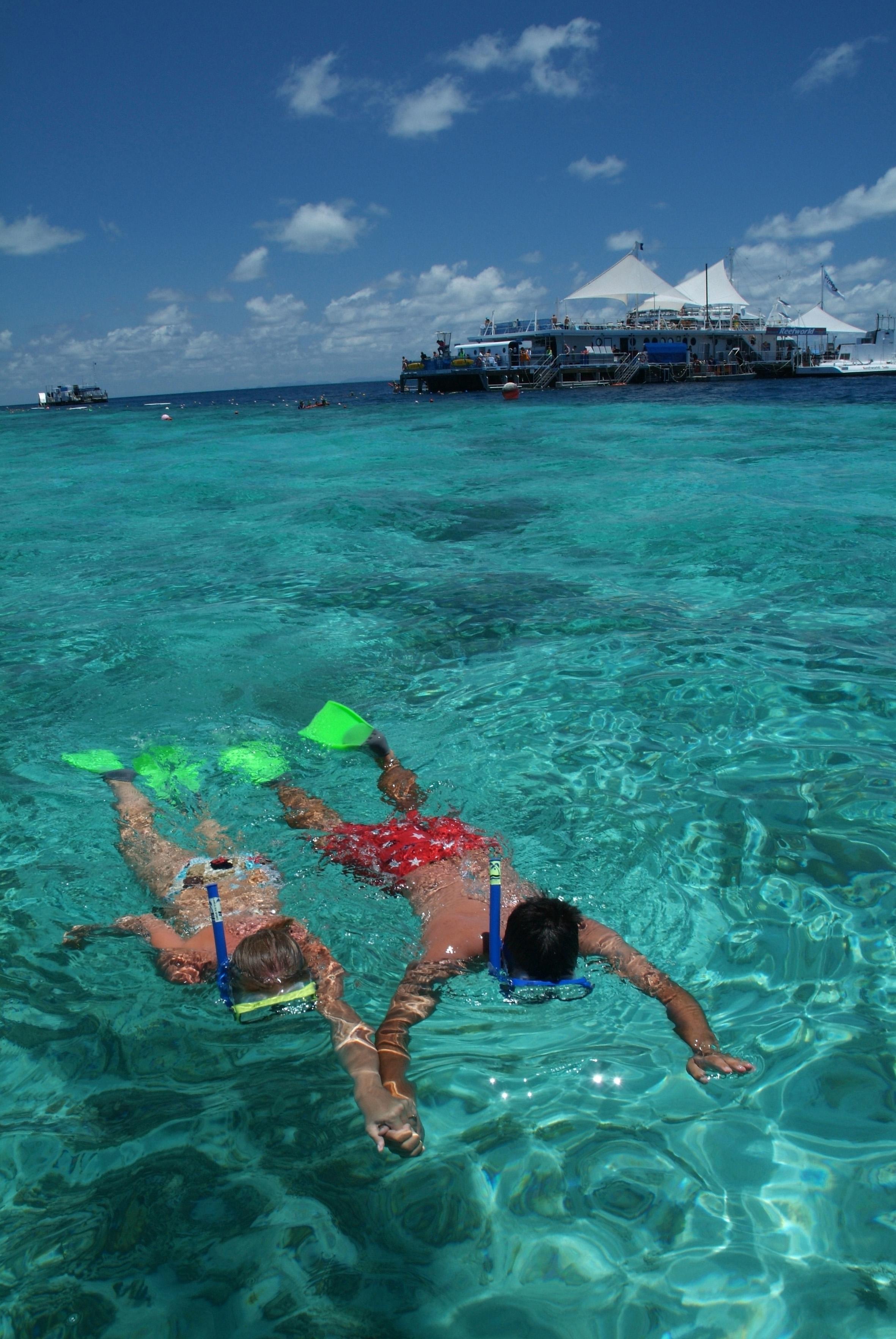 Beach Club (Adults Only) Хамилтън Айлънд Екстериор снимка