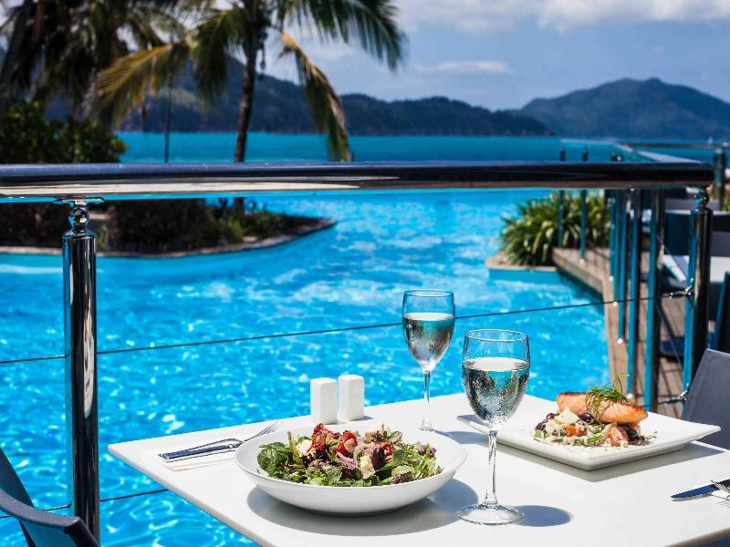 Beach Club (Adults Only) Хамилтън Айлънд Екстериор снимка